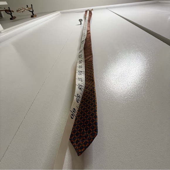 Brioni - 100% Silk Elegant Orange and Blue Patterned Men's Tie - Picture 7 of 9